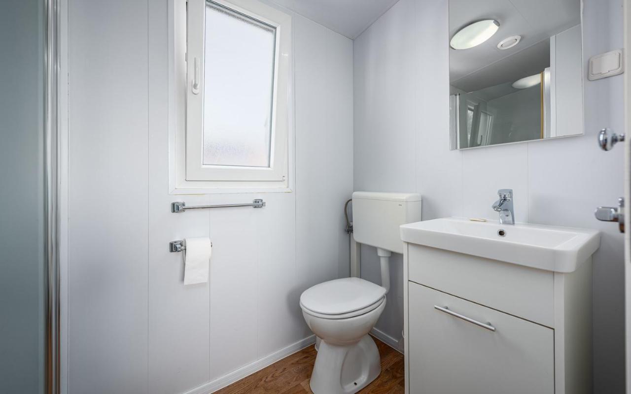 Panorama Mobile Homes In Camping Park Умаг Стая снимка