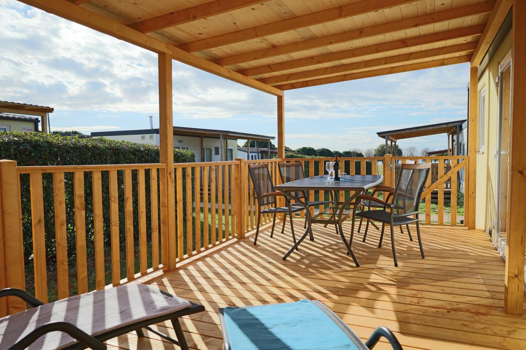 Panorama Mobile Homes In Camping Park Умаг Екстериор снимка
