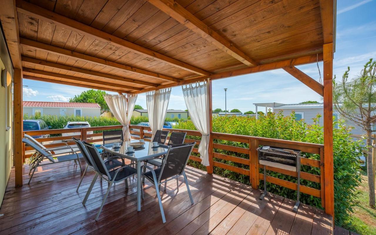Panorama Mobile Homes In Camping Park Умаг Екстериор снимка